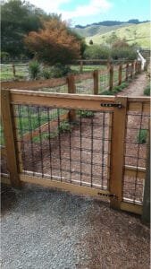 24 Farm Gates Entrance Ideas To Transform Your Property’s Curb Appeal